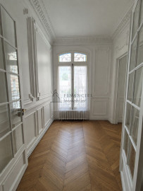 
                                                                                        Location
                                                                                         APPARTEMENT TR7S BON STANDING MARAIS