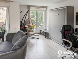 Vente
Appartement traversant 2-3 pièces