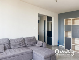 
                                                                                        Vente
                                                                                         Appartement traversant 3 pièces vue coup de cœur