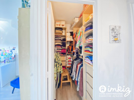 
                                                                                        Vente
                                                                                         Appartement traversant