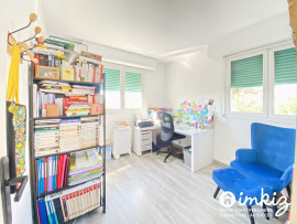 
                                                                                        Vente
                                                                                         Appartement traversant