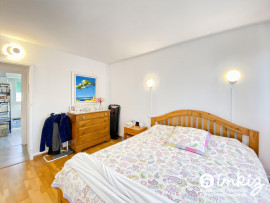 
                                                                                        Vente
                                                                                         Appartement traversant
