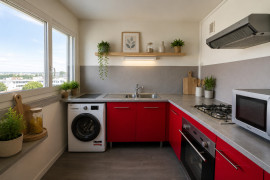 
                                                                                        Vente
                                                                                         Appartement Traversant et Lumineux - Vue Alpes