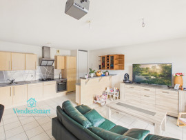 
                                                                                        Vente
                                                                                         Appartement type 4 en duplex à 20min de Genève