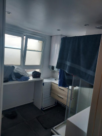 
                                                                                        Location
                                                                                         Apt Meublé Montrouge. Dispo asap.53M2.Parking. 6e