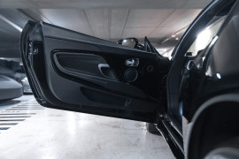 
                                                                                        Voiture
                                                                                         Aston Martin DB11 V12 5.2 608