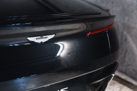 
                                                                                        Voiture
                                                                                         Aston Martin DB11 V12 5.2 608
