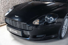
                                                                                        Voiture
                                                                                         Aston Martin DB9 Coupé Touchtronic A