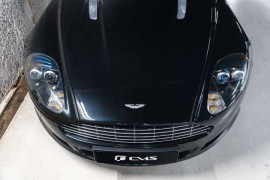 
                                                                                        Voiture
                                                                                         Aston Martin DB9 Coupé Touchtronic A