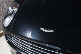 
                                                                                        Voiture
                                                                                         Aston Martin DB9 Coupé Touchtronic A