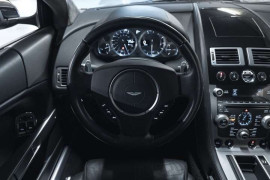 
                                                                                        Voiture
                                                                                         Aston Martin DB9 Coupé Touchtronic A
