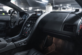 
                                                                                        Voiture
                                                                                         Aston Martin DB9 GT Bond Edition V12 6.0 548