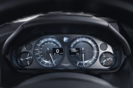 
                                                                                        Voiture
                                                                                         Aston Martin DB9 GT Volante V12 6.0 548