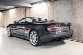 
                                                                                        Voiture
                                                                                         Aston Martin DB9 GT Volante V12 6.0 548