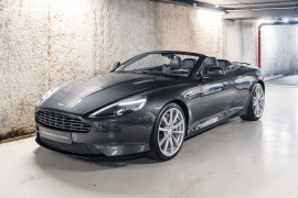 
                                                                                        Voiture
                                                                                         Aston Martin DB9 GT Volante V12 6.0 548