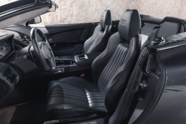 
                                                                                        Voiture
                                                                                         Aston Martin DB9 GT Volante V12 6.0 548