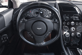 
                                                                                        Voiture
                                                                                         Aston Martin DB9 GT Volante V12 6.0 548