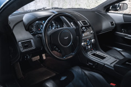 
                                                                                        Voiture
                                                                                         Aston Martin DB9 (I) V12 6.0 450 Touchtronic