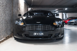 
                                                                                        Voiture
                                                                                         Aston Martin DB9 (I) V12 6.0 470 Touchtronic