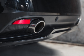 
                                                                                        Voiture
                                                                                         Aston Martin DB9 (III) V12 6.0 517