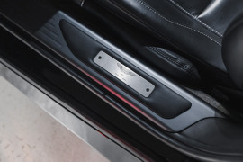 
                                                                                        Voiture
                                                                                         Aston Martin DB9 (III) V12 6.0 517