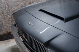 
                                                                                        Voiture
                                                                                         Aston Martin DBS L6 Saloon