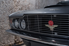 
                                                                                        Voiture
                                                                                         Aston Martin DBS L6 Saloon