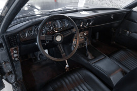
                                                                                        Voiture
                                                                                         Aston Martin DBS L6 Saloon