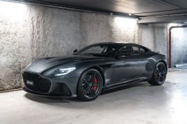 
                                                                                        Voiture
                                                                                         Aston Martin DBS Superleggera V12 5.2 725
