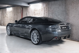 
                                                                                        Voiture
                                                                                         Aston Martin DBS V12 5.9 517 Touchtronic