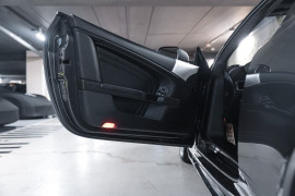 
                                                                                        Voiture
                                                                                         Aston Martin DBS V12 5.9 517 Touchtronic