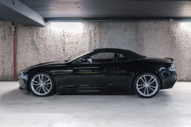
                                                                                        Voiture
                                                                                         Aston Martin DBS Volante V12 5.9 517 Touchtronic 2