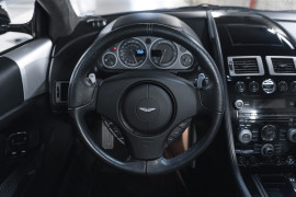
                                                                                        Voiture
                                                                                         Aston Martin DBS Volante V12 5.9 517 Touchtronic 2
