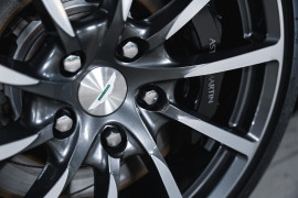 
                                                                                        Voiture
                                                                                         Aston Martin Rapide S Shadow Edition V12 6.0 574