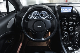 
                                                                                        Voiture
                                                                                         Aston Martin Rapide S Shadow Edition V12 6.0 574