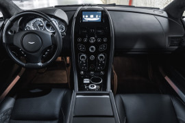 
                                                                                        Voiture
                                                                                         Aston Martin Rapide S Shadow Edition V12 6.0 574