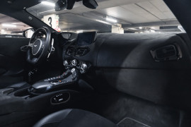 
                                                                                        Voiture
                                                                                         Aston Martin V8 Vantage (II) V8 4.0 510