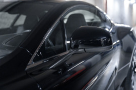
                                                                                        Voiture
                                                                                         Aston Martin Vanquish