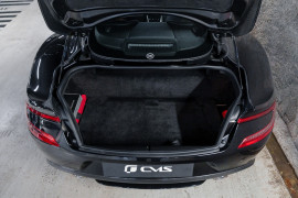 
                                                                                        Voiture
                                                                                         Aston Martin Vanquish