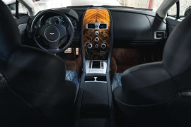 
                                                                                        Voiture
                                                                                         Aston Martin Vantage Coupé V8 N430 Sportshift II