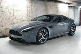 
                                                                                        Voiture
                                                                                         Aston Martin Vantage Coupé V8 N430 Sportshift II