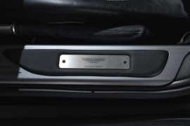 
                                                                                        Voiture
                                                                                         Aston Martin Virage V12 6.0 500