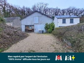 
                                                                                        Vente
                                                                                         Atelier à transformer esprit Loft - 180m2 - 2 niveaux