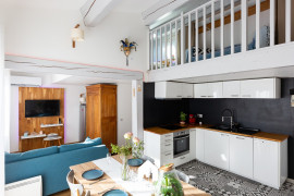 
                                                                                        Location
                                                                                         Atelier du Monde