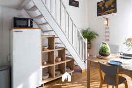 
                                                                                        Location
                                                                                         Atelier du Monde