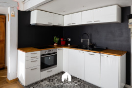 
                                                                                        Location
                                                                                         Atelier du Monde