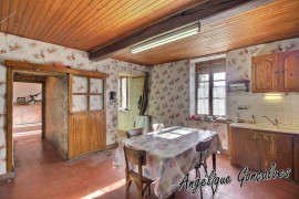 
                                                                                        Vente
                                                                                         Au coeur du Morvan Maison de bourg