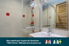 
                                                                                        Vente
                                                                                         AUBAGNE - Propriété - 2500m2 de terrain