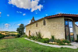 Vente
AUDE DOMAINE EVENEMENTIEL MARIAGES LAC 6,5 HA