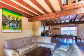 Vente
AUDE DOMAINE EVENEMENTIEL MARIAGES LAC 6,5 HA